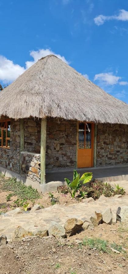 Le Tai Village Resort Near Solio Game Reserve Mweiga エクステリア 写真