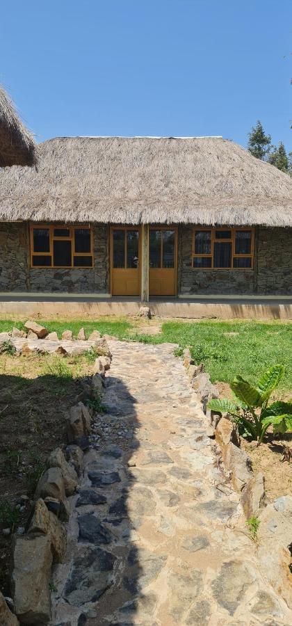 Le Tai Village Resort Near Solio Game Reserve Mweiga エクステリア 写真