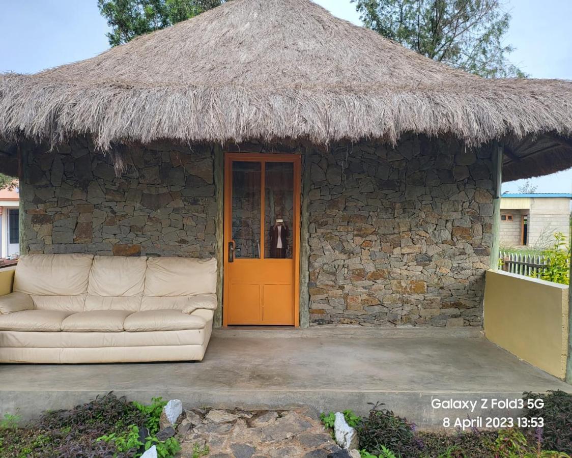 Le Tai Village Resort Near Solio Game Reserve Mweiga エクステリア 写真