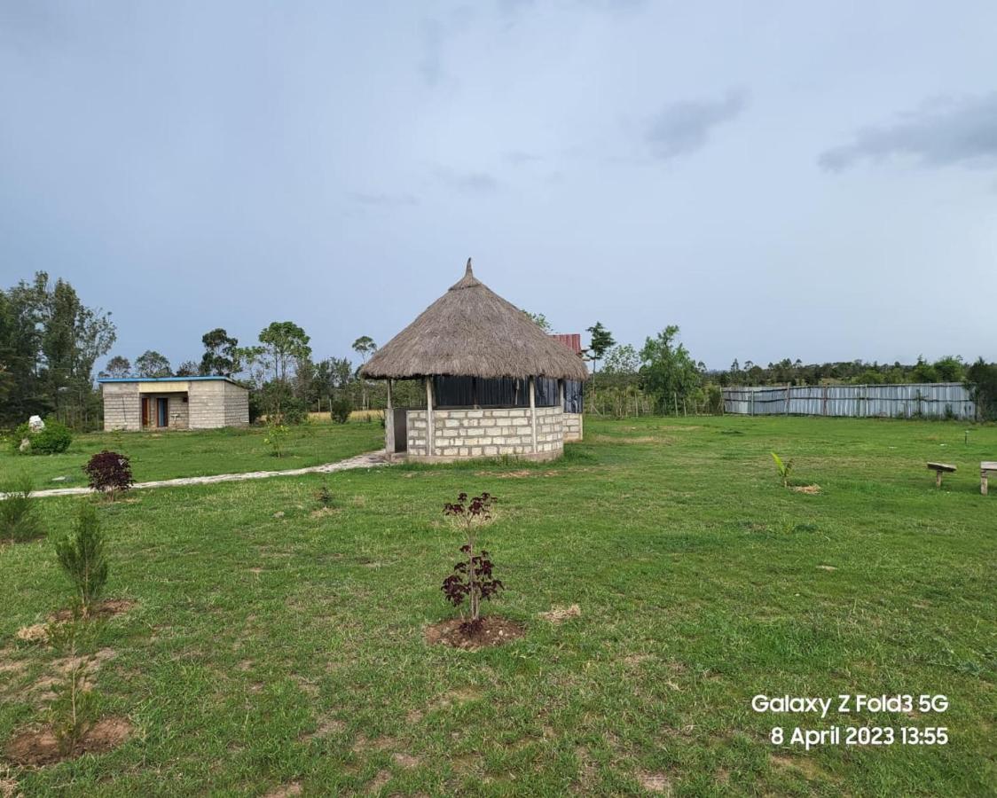 Le Tai Village Resort Near Solio Game Reserve Mweiga エクステリア 写真