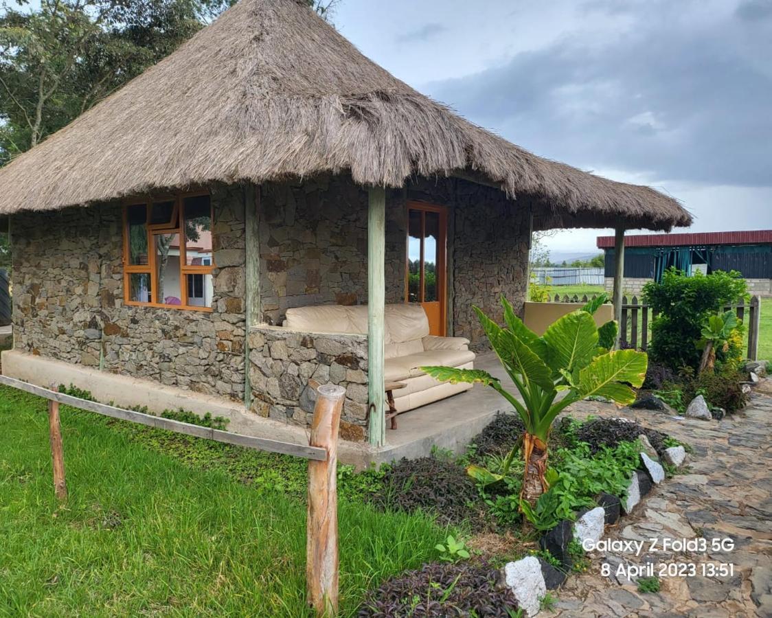 Le Tai Village Resort Near Solio Game Reserve Mweiga エクステリア 写真